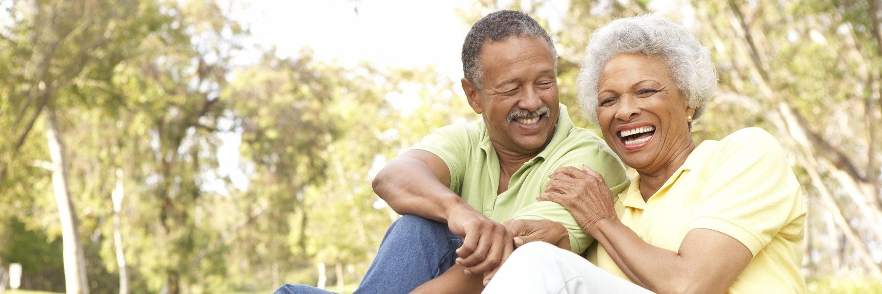 denture repair gretna | couple smiling