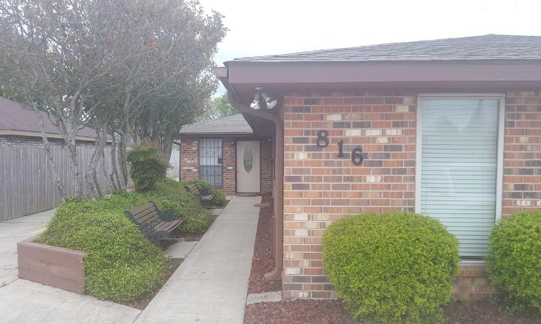 Front door of dental office | Dentist Gretna LA